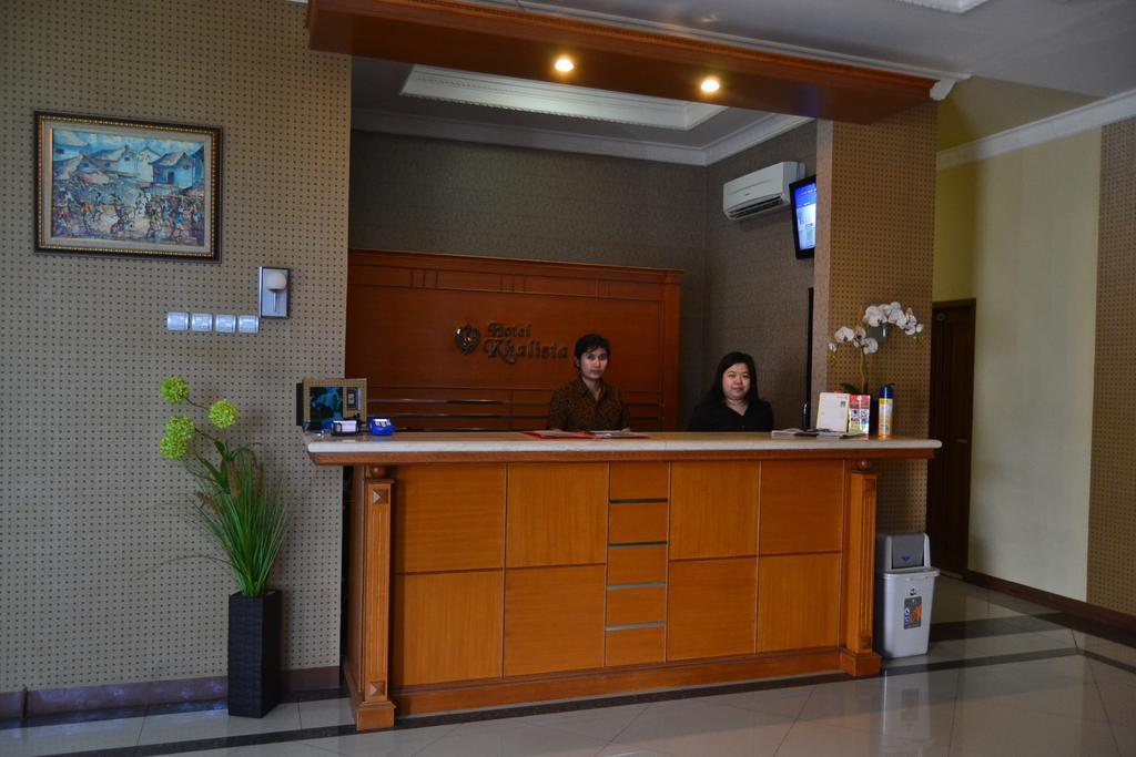 Hotel Khalista Purwakarta Ngoại thất bức ảnh