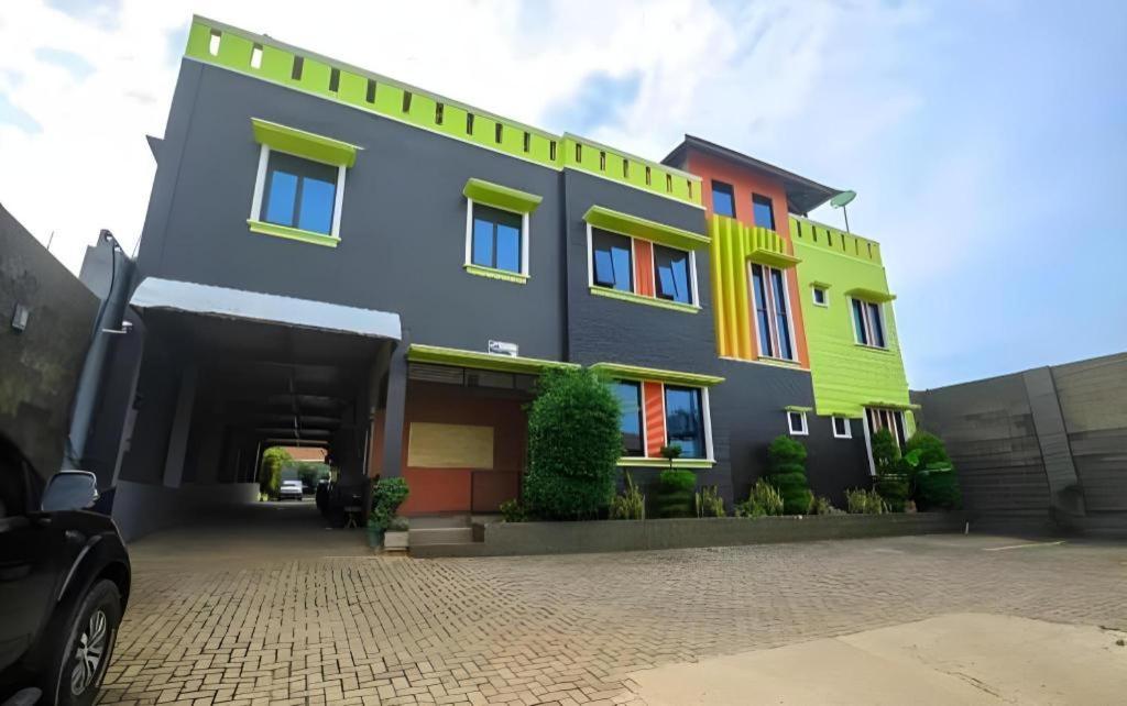 Hotel Khalista Purwakarta Ngoại thất bức ảnh