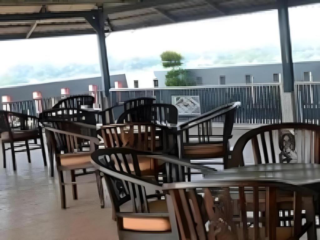 Hotel Khalista Purwakarta Ngoại thất bức ảnh