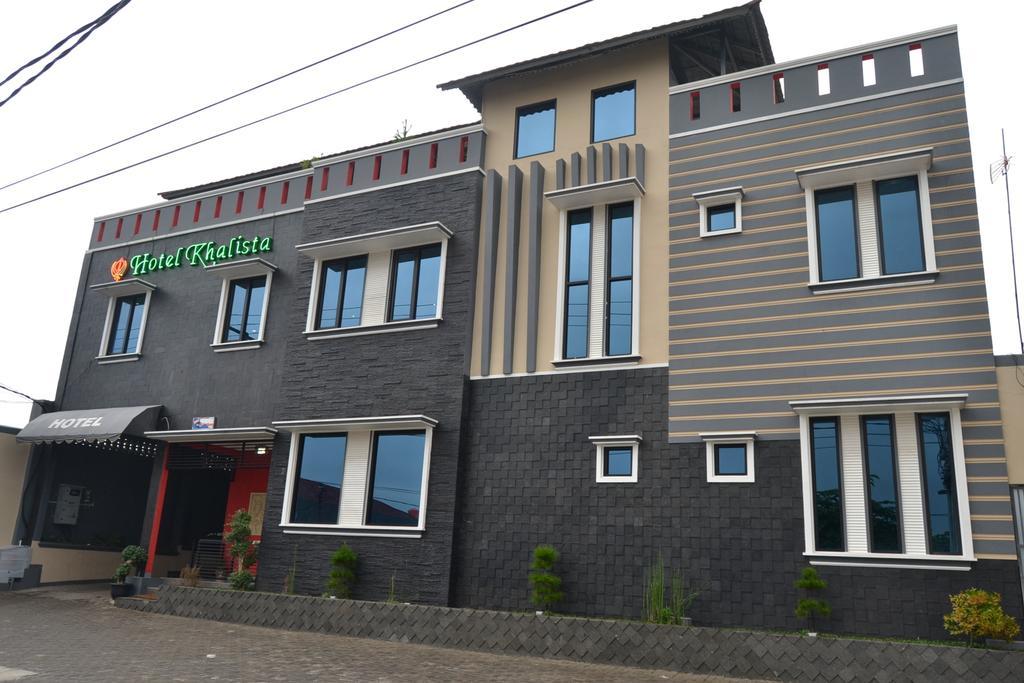 Hotel Khalista Purwakarta Ngoại thất bức ảnh